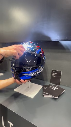 28K views · 6.8K reactions | 殺 EEN VIZIER DAT VAN LICHT NAAR DONKER...