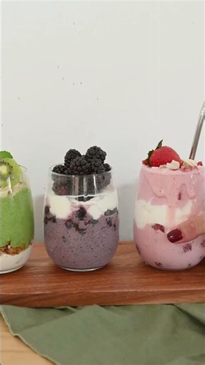 Yogurt Parfait Benefits — A Perfect Gut-Friendly Snack #YogurtParfait #HealthySnacks #ProbioticFoods