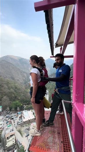 #bungeejumping #bungyjump #bungy #extreme #adrenaline#thrill #freefall #fearless #daredevil #jump