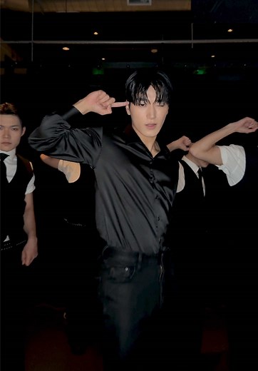 Choi San's Mesmerizing Performance in ATEEZ Concert