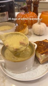 30 days of winter warmers - 28/30! 🍂🍁 the final soup of the series & we have ham, leek & potato soup with a ham & cheese toastie 😍 For this you can use either pre cooked ham from a packet or make your own using a gammon joint. I did the latter & just coated it in a 50:50 mix of honey & mustard before cooking it as per the packet instructions. To make 4 portions you will need: 600g potato diced 1 onion diced 1 large leek sliced 500ml water 300g ham 200ml single cream 1 vegetable stock pot 4 ga
