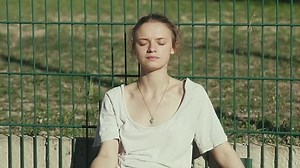 [- www.film-streamiz.co -] Suzanne.2013.FRENCH.BRRip.AC3.XviD-2T