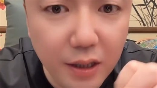 七哥 4月8日 1 光速滑跪