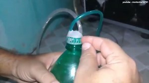 Gambiarra sem limites... GÁS DE COZINHA com vapor de gasolina e álcool. Créditos:canal montanha19791 | Engenharia Fantástica