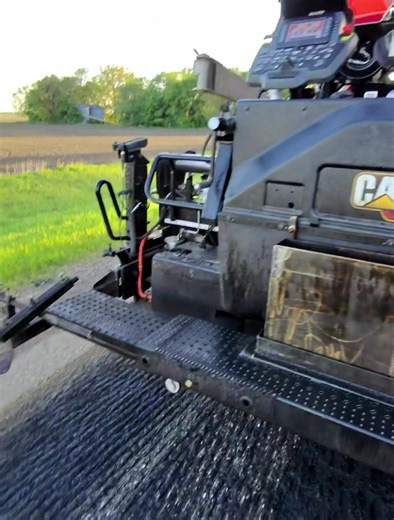 Asphalt Paving Techniques for Professionals