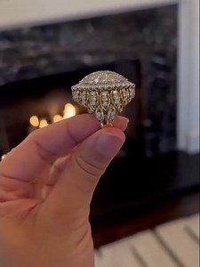 11.5ctw Marquise Shape Pave Setting White Stone Ring