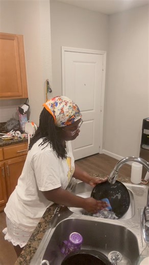 6.7K views · 338 reactions | Part II of cleaning until 2am  #fyp #shayandshiloh #cleantok #cleanwithme #cleaningmotivation | Shay & Shiloh | Facebook