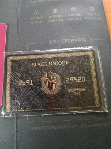 Discovering Lost Black Card in Second-Hand Bag
