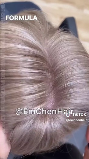 One of my go-to placements for when I want PACKED in highlights. I choose SLICES to maximize the blonde, and DIAGONAL placement to maximize the blend. The 4 QUADRANTS RHOMBUS sectioning allows me to easily maximize area coverage on the full head, leaving no pockets of darkness. Just all blonde, all day. Lift: Oxycur & 10 to 25 vol Toner: 10VG, 10GI, splash of clear Ask me anything below 👇 _________________________________ Like how I teach? @shann.hair & I will be teaching in Georgia this Fall! 