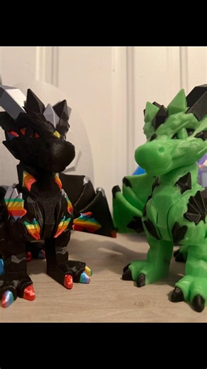 Glow in the Dark 🔦 & Rainbow Crystal Dragons 🐉 #dragons #3dprinting ‪@cinderwing3d‬