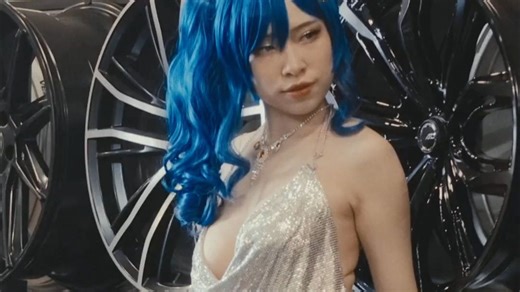 《碧蓝航线》中美丽的亚洲角色扮演者 St Louis