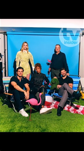 Robbie Amell on Instagram: "What a way to send off the final season of Upload. I love these people and I love this show. I hope you enjoy the series finale - August 25 on @primevideo Also catch up on all 3 seasons before then! #sdcc photo dump Thank you to all the fans at the panels and throughout the weekend! Your kind words about the show means the world. ❤️❤️"