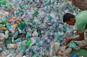 More options for refillables may lower carbon emissions from packaging disposal: Report