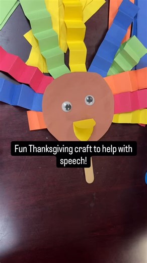🦃 Turkey crafts aren’t just cute, they’re full of language and articulation opportunities! Here are a few easy ways to turn this Thanksgiving activity into a purposeful speech session: 1️⃣ Follow multi-step directions to build your turkey (sequential, qualitative, and spatial concepts) 2️⃣ Write articulation or target words on the back of each feather 3️⃣ Describe your finished turkey using color, size, and number words to build expressive language 🍁 Grab bags for this craft will be available 