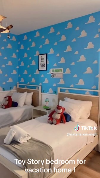 Quarto do Toy Story para casa de temporada em Orlando!