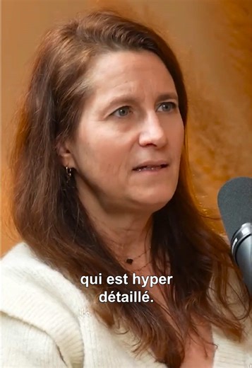 Le chantier ne s’improvise pas. Il se suit. ✨ Dans cet extrait du podcast de @secretsdarchi, Marie, notre fondatrice nous partage le fonctionnement d’une phase primordiale dans notre métier d’architecte d’interieur : Le suivi de chantier. Entre une visite hebdomadaire structurée et des passages supplémentaires à des moments clés du projet, elle explique comment l’architecte s’assure que chaque étape se déroule comme prévu. Des prises de cotes aux phases de finitions, la présence sur site s’adapt