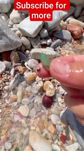 Rockstar Finds Hidden Gems & Crystals on Our Treasure hunt #GemstoneHunting #CrystalHunting