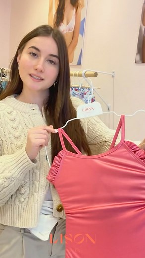 Lison Paris: Exceptional Swimwear on Instagram: "Un maillot aux couleurs de l’été 🌈 Acidulé, éclatantes, irisées et vitaminées Comme les sorbets de notre enfance, 🍓 fraise, framboise 🍋citron ou passion… Lequel est votre péché mignon…? Et pour ne pas prendre un gramme 😂 craquez pour nos maillots de bain SORBET 🍧 ✨tissus Italien ✨Doublé ✨Volants dans le dos ✨Bretelles ajustables 🎁 Pochette de plage offerte #swimsuits #swimwear #kidsfashion #beautiful #summervibes #fashionblogger #love #luxur