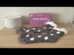 Leskinberly Slipper Socks for Women - Fluffy Cozy Winter Socks with Non-Slip Grip