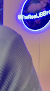 1.6M views · 17K reactions | New Salon RobotPeople are Losing their minds over Hair Robot in Dubai #Robot #hair #salon #spa #technology #ai #trending #viral #fyp #facebookpost #reels #stylist | Real Jbbrown | Facebook