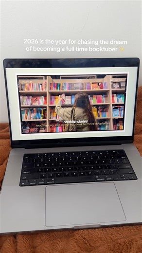 What's your current read? 💫 #booktube #bookshopping #booktok