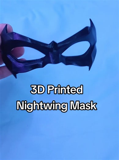 decided to upgrade my first Nightwing Mask, which I printed in just basic PLA for this new version printed in TPU which is so much for flexible and lightweight. also added in the LED lenses so I can bypass having to wear the black eye makeup and white contacts 🙏 #nightwing #nightwingcosplay #megacon #cosplay #3dprinting