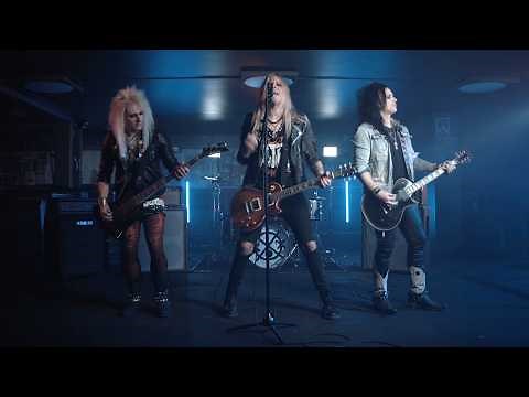CRASHDÏET - Loveblind (Official Music Video) | Power Ballad