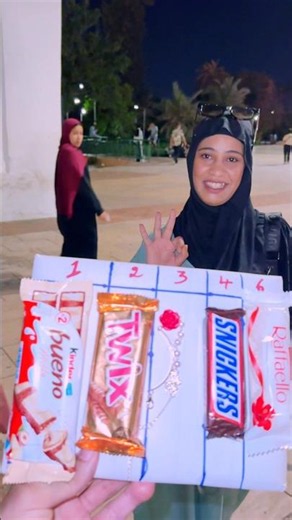 فديو جميل جدآ 🥰♥️..خليك تبتسم بدون شعور..😊🌹..السعادة..#youtubeshorts #love #ytshorts #cute #happy