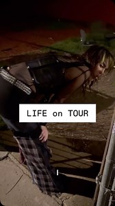 Tour Life 🤘🏻 | Geena