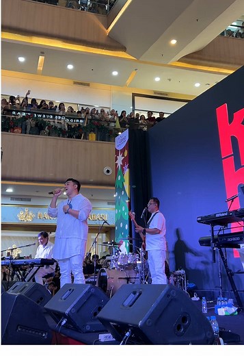 Kahitna dan Soulmate di Grand Metropolitan Bekasi
