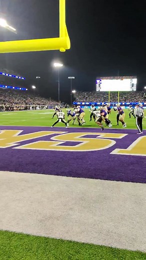 The @uw_spirit POV you didn’t know you needed 🕶️ | Washington Athletics