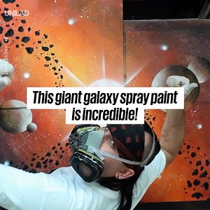The making of this giant galaxy spray paint masterpiece is amazing! 🌟🔥 | UNILAD