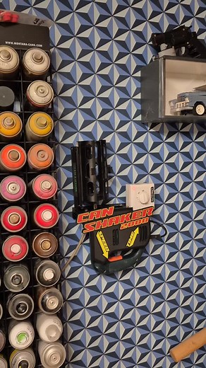 102K views · 31 reactions | Shaking cans for 3 minutes straight is crazy @montanacans! So I made the CAN SHAKER 2000. The full build video launched on my YouTube. I'll never have a tennis elbow from shaking cans again! MARTIN #canshaker2000 #spraycanshaker #montanacans #graffiti #etoe #spraycanartist | ETOE | Facebook