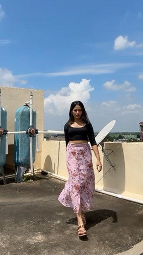 Simran Pattnaik on Instagram: "Matali 🍺💋✨ @chhanditapadhi @kabirprasadpradhanofficial @jminiproduction @antaraofficial ( dance , reel , matali , fyp , foryou , foryoupage , feed )"