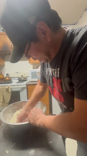 Cooking with rock & will 💯👌🏽😂 the second step to make a deadly bannock 😂 | Will Stranger