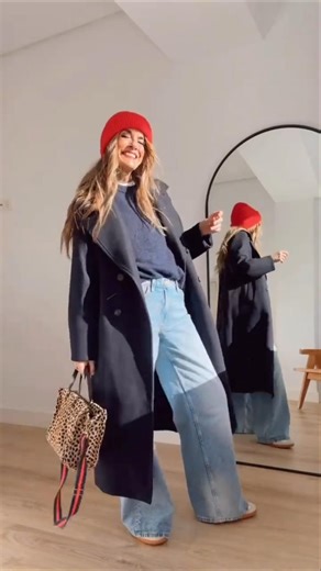 Look de Invierno Real: Abrigo Azul Marino, Jeans Anchos y Toques Rojos ❄️ #winterfashion #ootd