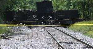 'It was pretty wild': Man recounts witnessing train derailment near Devil's Lake State Park