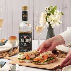 278K views · 308 reactions | Looking for the secret to making the best avocado toast around? For a touch of acidity and crunch, fancy up your fave brunch dish with a quick pickle using @diywitheverclear — all that's left to do is dig in! #MakeItYourOwn" | Tastemade | Facebook