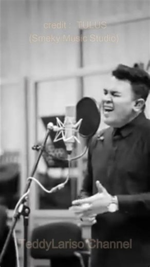 Tulus – Pamit (Live at SMecky Music Studio)