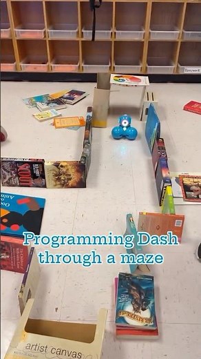 Build a Maze STEM Challenge with Dash Robot Using Books
