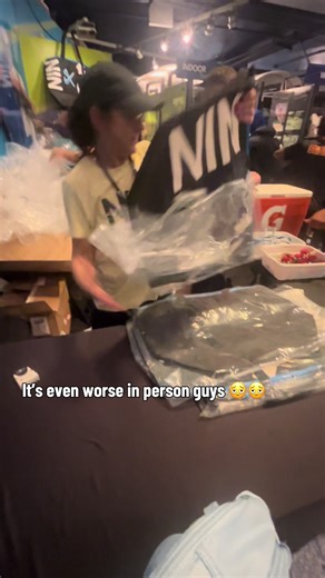 I guess my mom has a new beach bag 😐 #fyp #trackandfield #Nike #totebag #viral