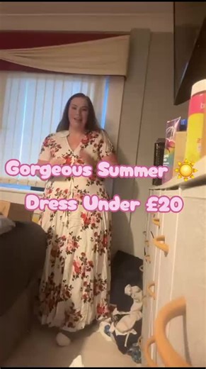 Women’s Long Flowy Floral Button Front Dress 👗🔥👗🔥 Hi there! 👋 If you’re looking for something effortlessly feminine and easy to wear, this long flowy floral button-front dress is a perfect choice. Let’s start with the design. The beautiful floral print adds a fresh, elegant touch, giving you that soft, romantic look that never goes out of style. Now, the button-front detail. It not only adds a stylish feature but also gives you flexibility wear it fully buttoned for a classic look or slight