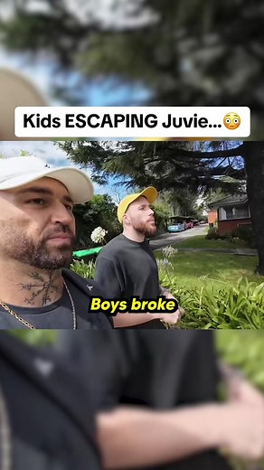 Melbourne Dandenong Hood Tour: Kids Escaping Juvie