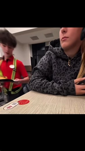#lazerdim700 #lovefooldemo #ohyeah #fyp #viral oh yeah | oh yeah wifi skeleton