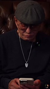 Trump wants to reopen Alcatraz? 💭 Back in my day, that was a place for the worst of the worst… now he wants to bring it back? I broke it all down on @youtube 🔥 The full 45-minute sit-down’s been sliced up nice ‘n easy like Sunday sauce 🍝 You can catch it all on the latest episode of The Bullpen over on Apple Podcasts @applepodcasts and @spotify 🎧. Don’t say I never gave ya nothin’! But here’s the thing… what do you think? Should they really bring The Rock back? Drop your thoughts below — I’m