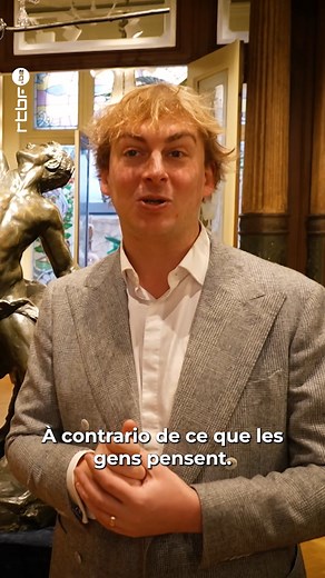Découvrez le portrait d’un antiquaire hors norme ! Georges Van Cauwenbergh, 33ans, expert de l’art ancien. Il exerce à Bruxelles et a une réputation internationale. C’est par ailleurs un acheteur pour l’émission «affaire conclue». Ne manquez pas la vidéo complète sur Auvio ➡️ https://auvio.rtbf.be/media/c-est-du-belge-un-antiquaire-pas-comme-les-autres-3152583 #CDB #cestdubelge #artancien #affaireconclue #madeinbelgium | C'est du Belge - RTBF