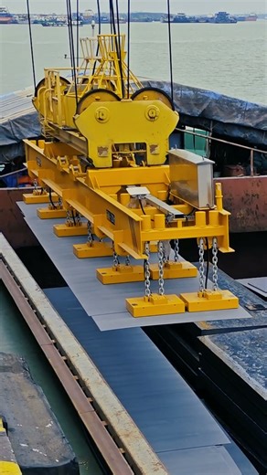 Port's Secret Weapon: This Magnetic Lifter Ups Handling Efficiency by 5X!