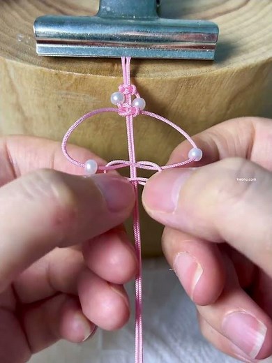 DIY Beaded Bracelet Tutorial Easy Braiding Technique for a Personalized Handmade Look #diy