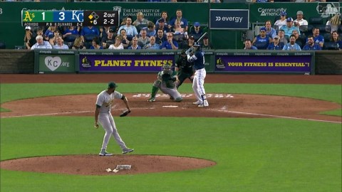 Bride roba un hit en el 6to