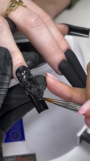 Stunning Guatemalan Nail Art for Spring Break